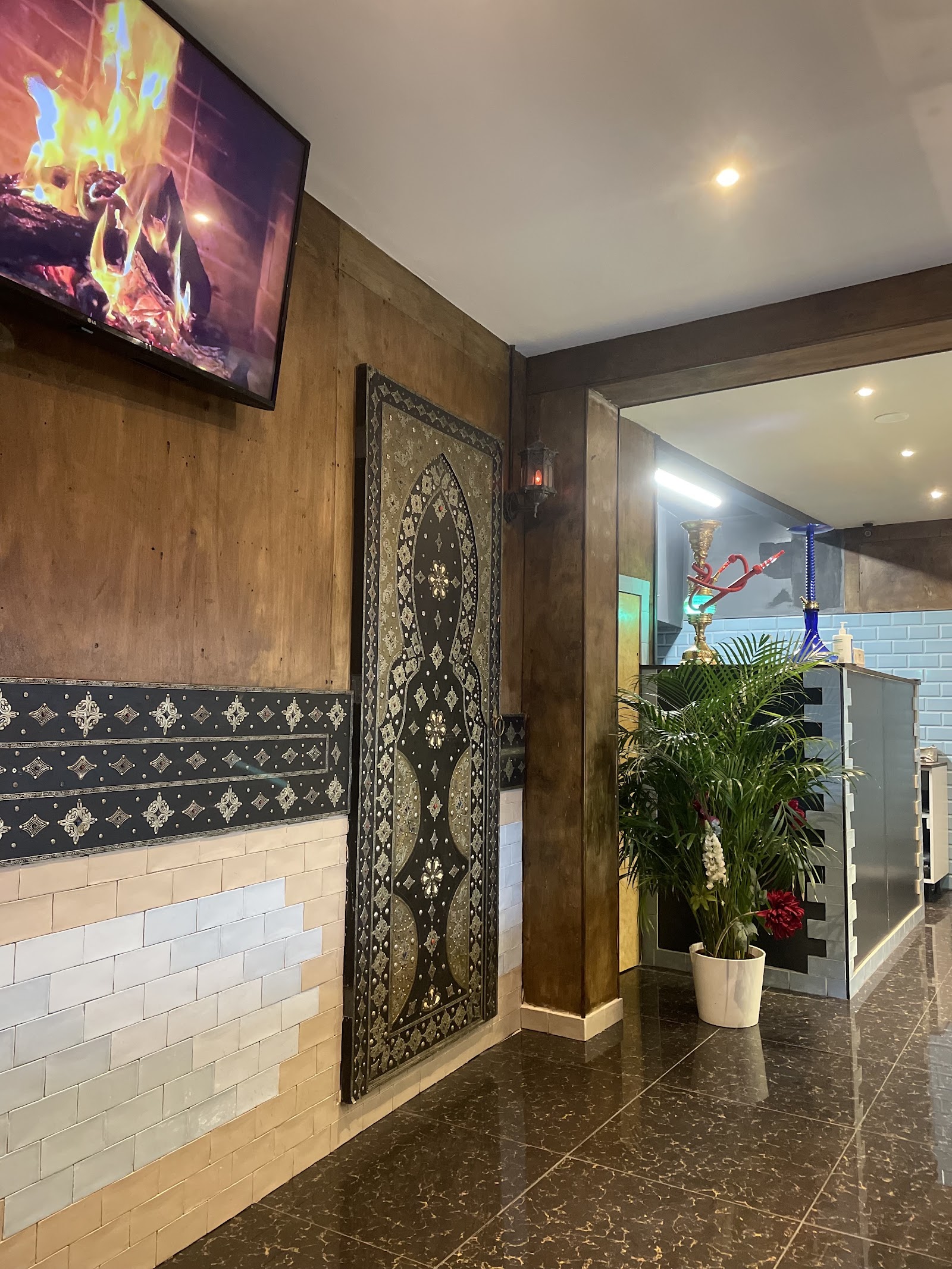 Al Bayt Lounge in London (photo 3)
