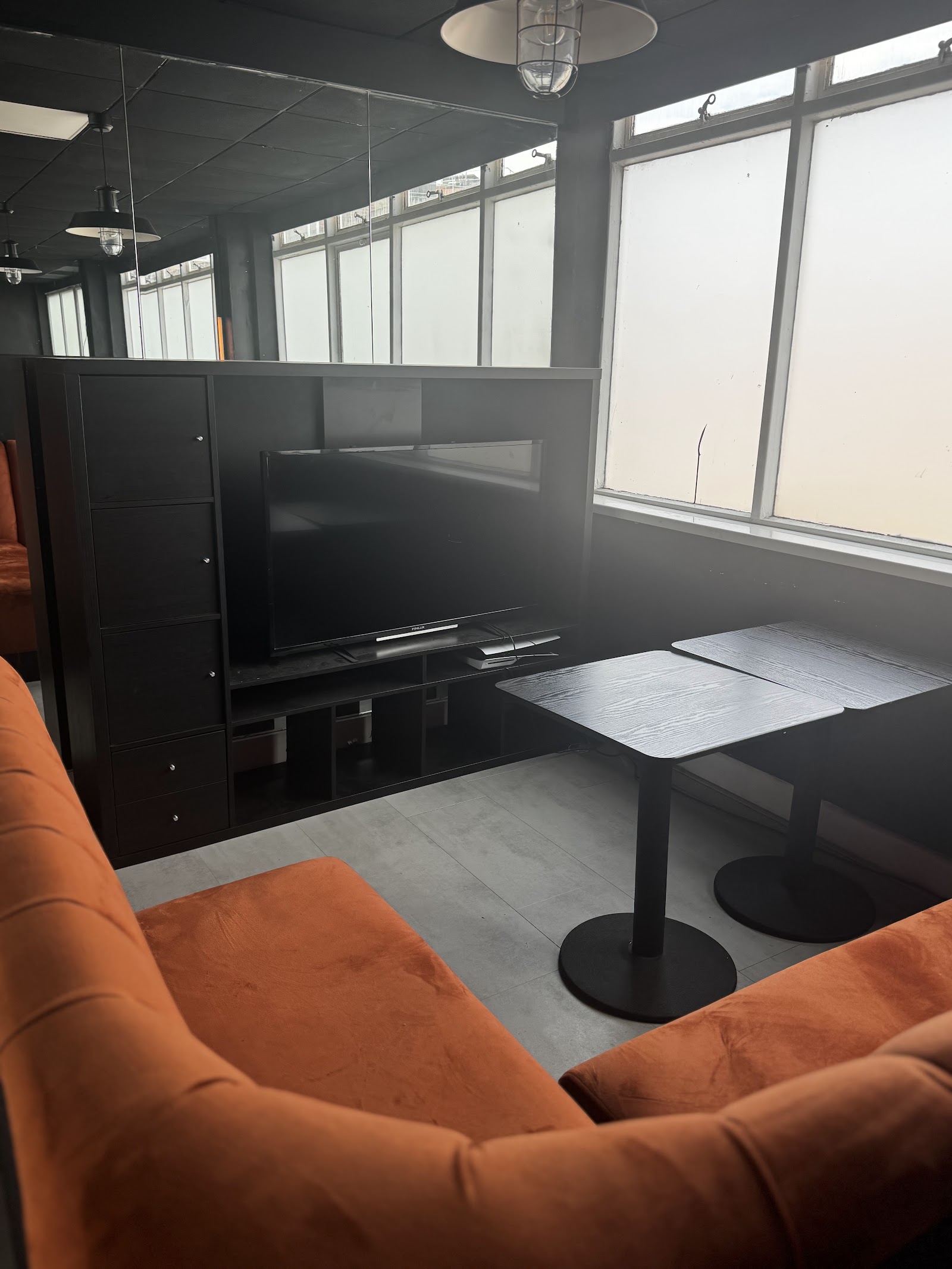 AQ lounge in Leicester (photo 3)