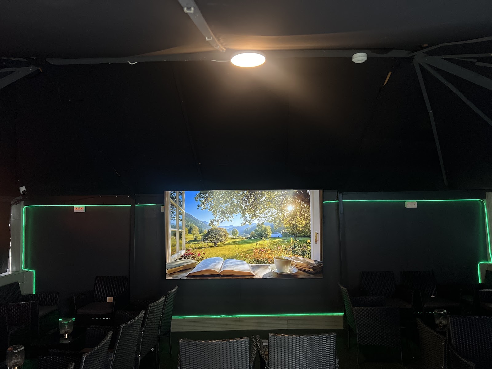 ATL SHISHA LOUNGE in London