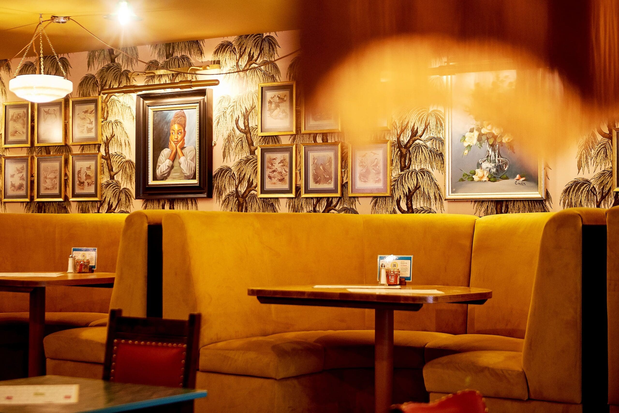 Hesco Lounge in Leeds (photo 3)