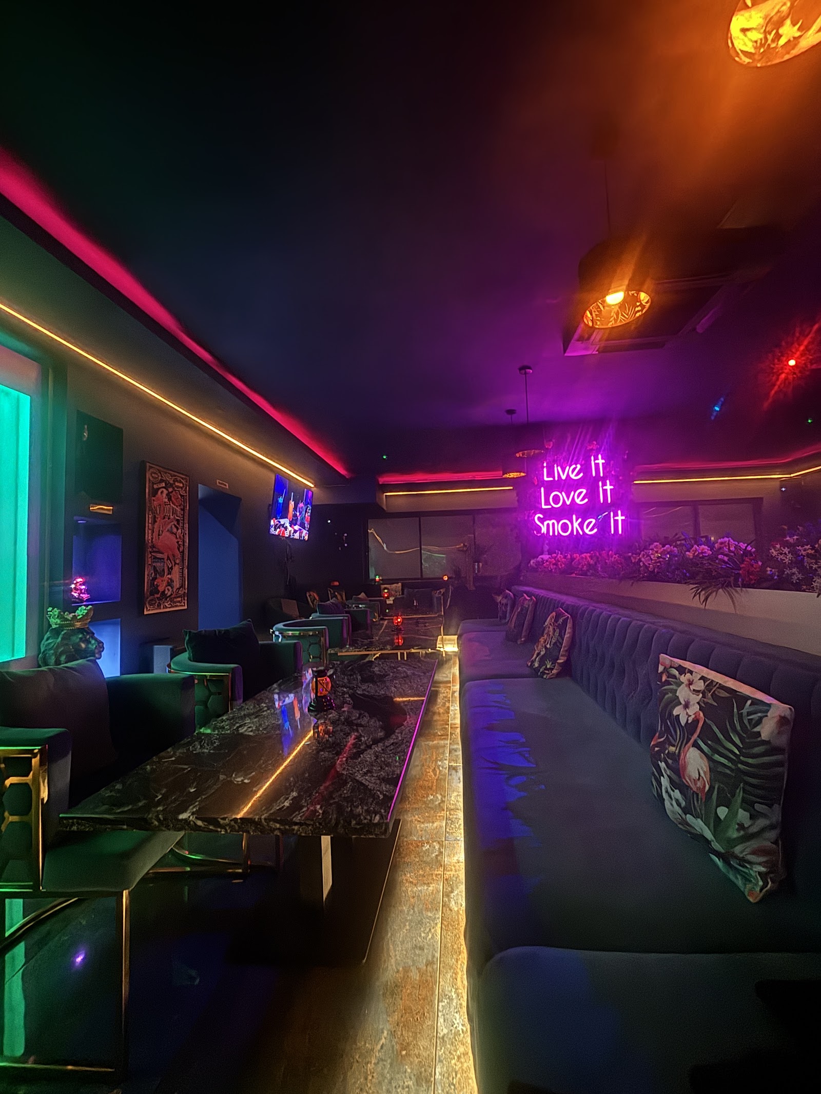 Jungle Shisha Lounge in Birmingham