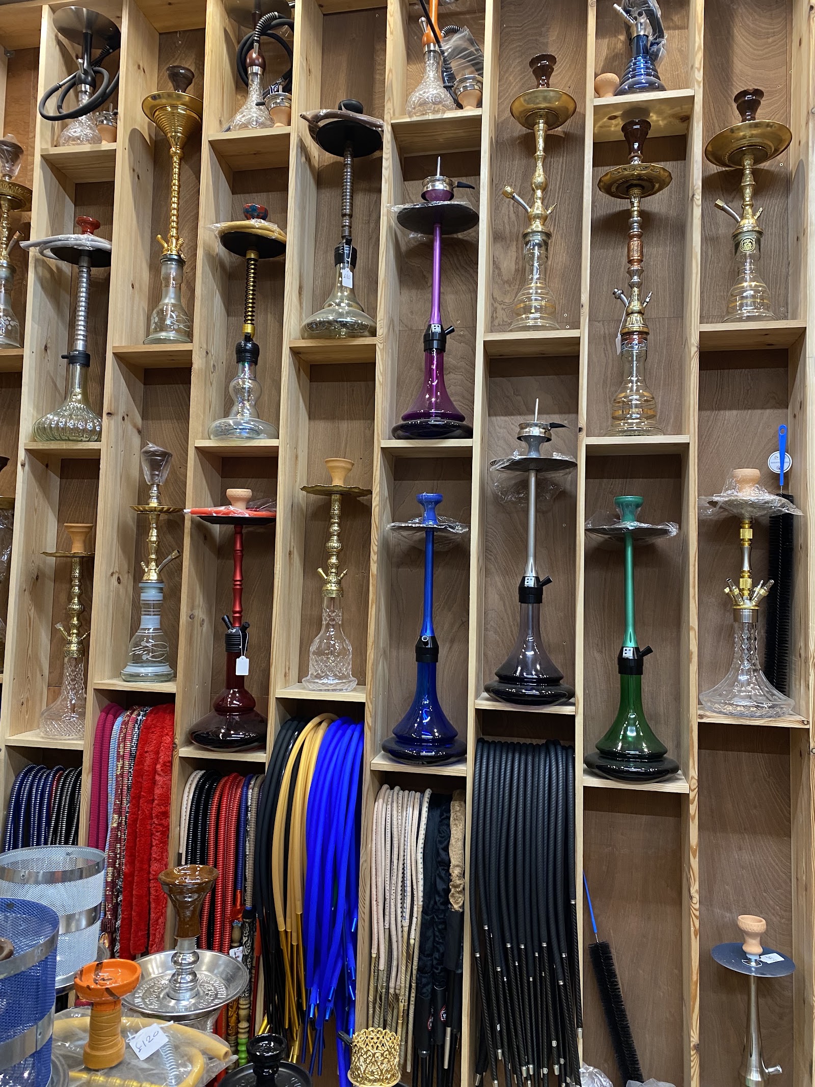 L & A Shisha Shop in Glasgow