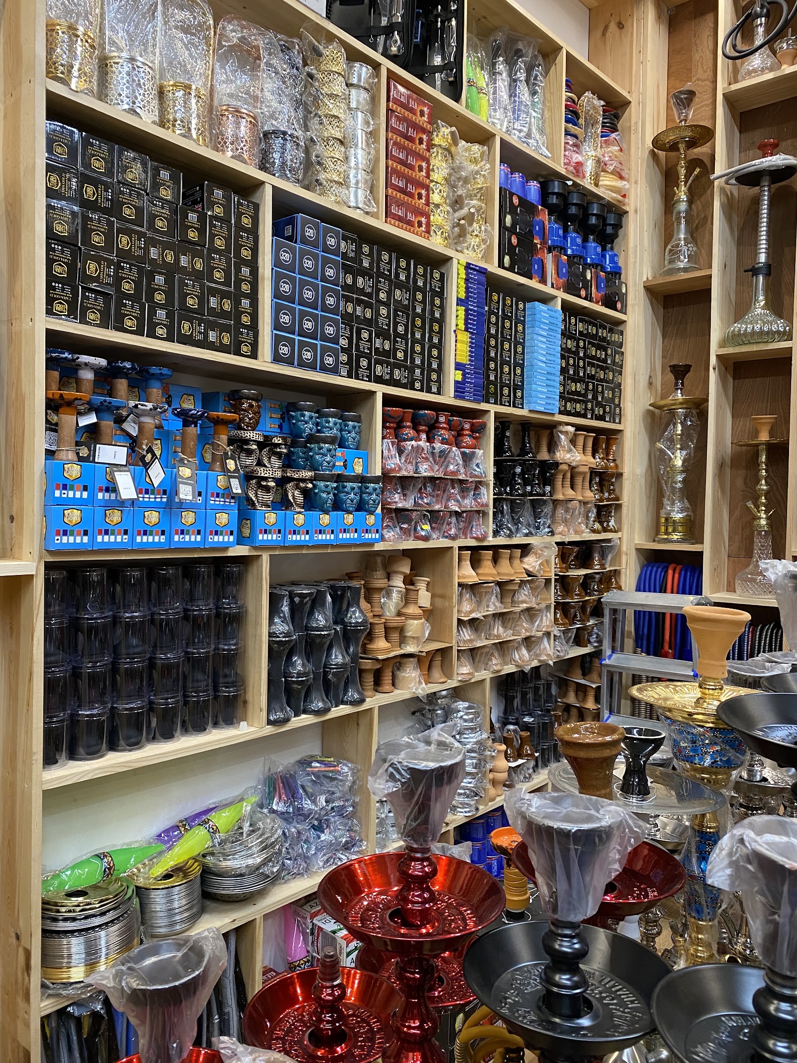 L & A Shisha Shop in Glasgow (photo 2)