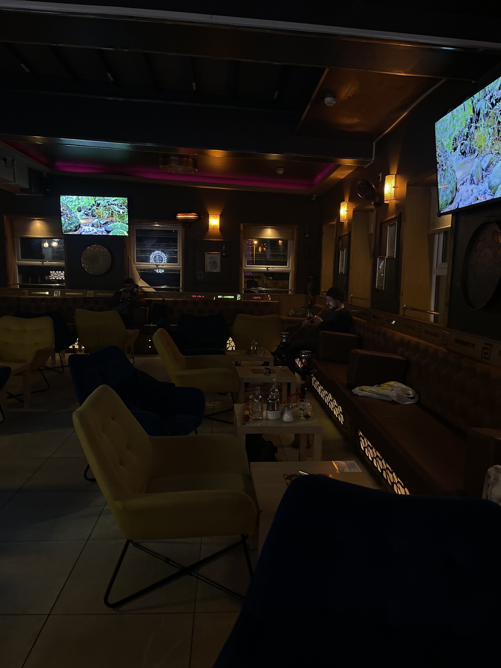 Pasha Shisha Cafe in Glasgow (photo 2)