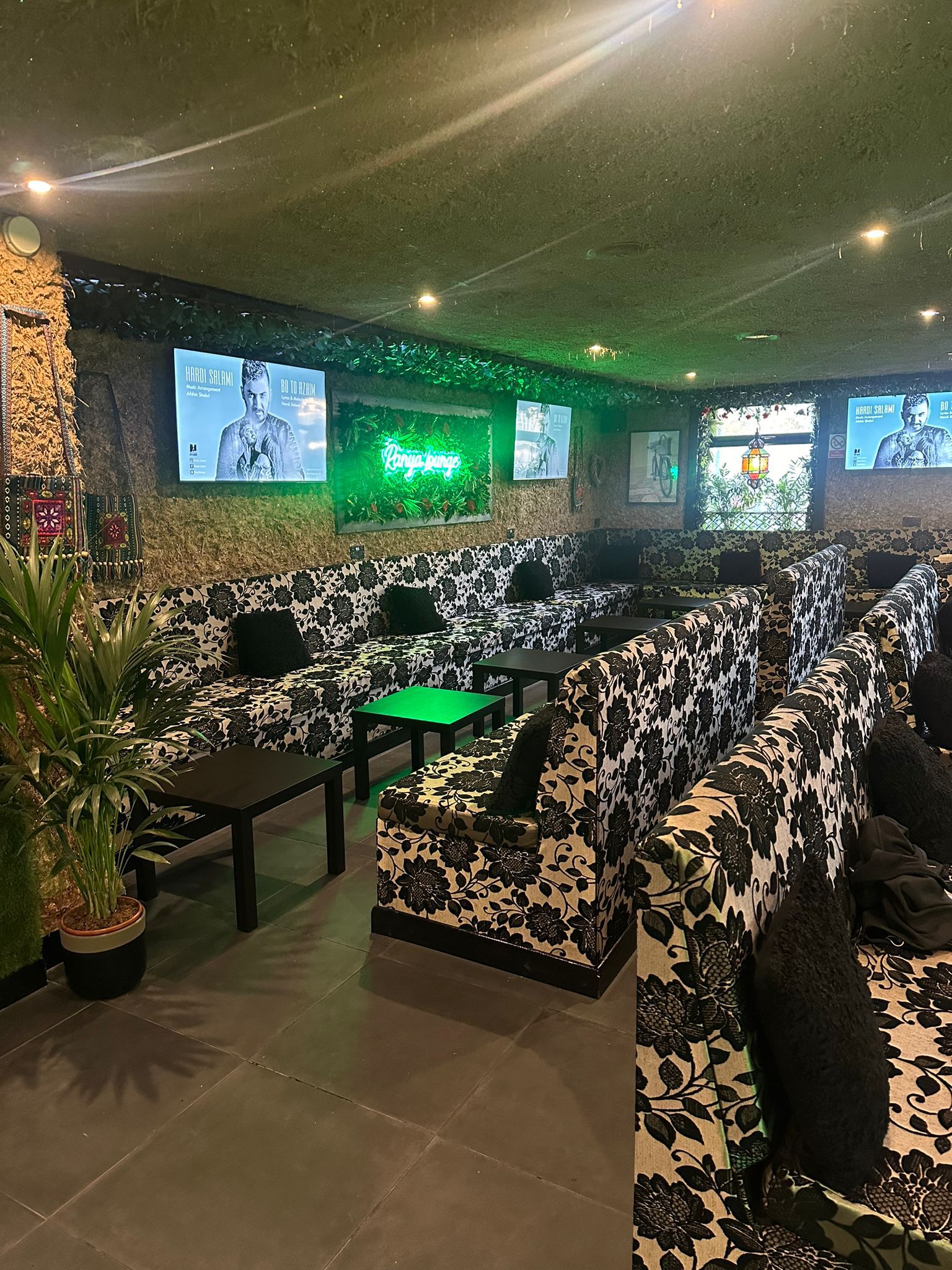 Ranya Lounge in Birmingham (photo 3)